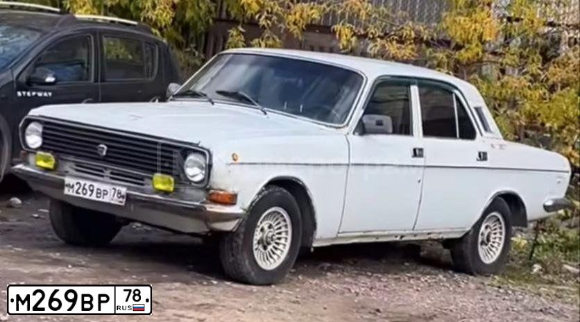 Фото автомобиля GAZ 24 WOLGA, 1992 — госномер М269ВР78