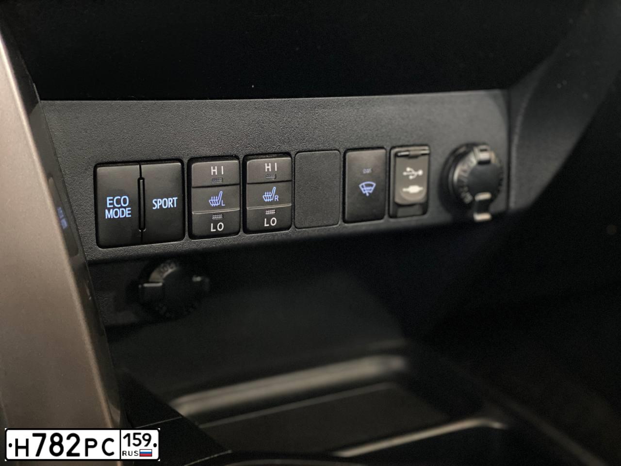 Фото автомобиля TOYOTA RAV4, 2018 — госномер Н782РС159. Цвет: ЧЕРНЫЙ МЕТАЛИК
