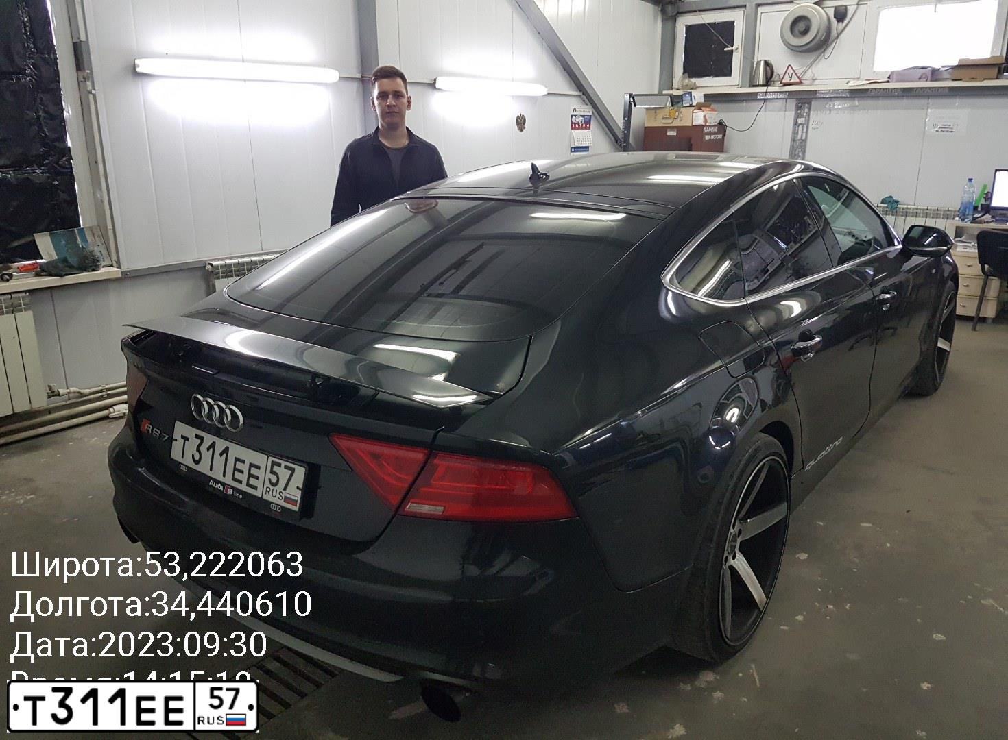 Фото автомобиля AUDI A7, 2011 — госномер Р660АН32. Цвет: ЧЕРНЫЙ