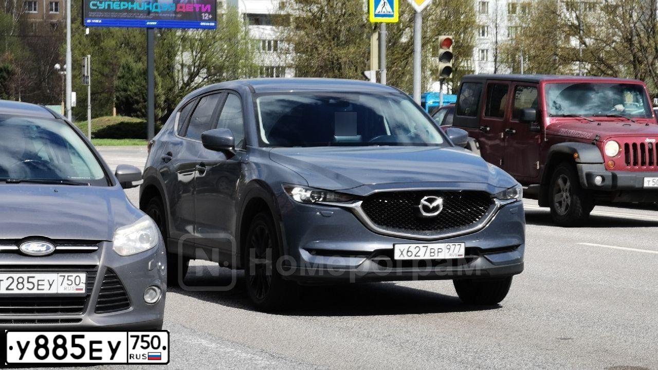 Фото автомобиля HYUNDAI I40, 2013 — госномер Р290КА32