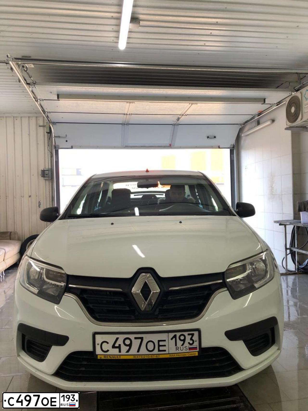 Фото автомобиля RENAULT LOGAN, 2020 — госномер С497ОЕ193. Цвет: Белый