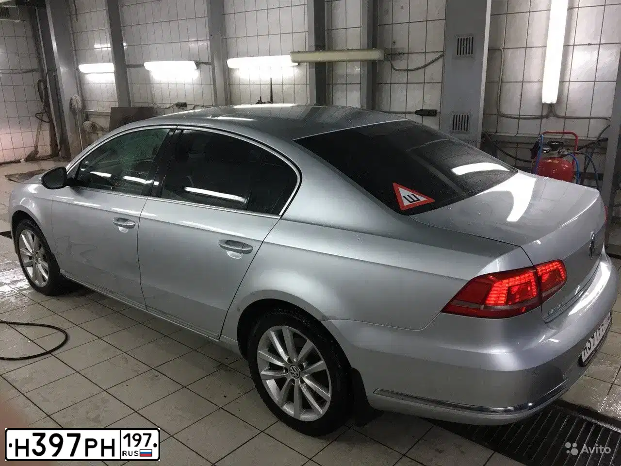 Фото автомобиля VOLKSWAGEN PASSAT, 2011 — госномер Е144АЕ185