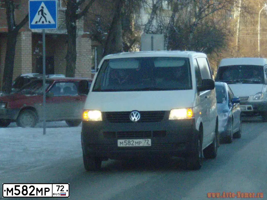 Фото автомобиля Volkswagen, 2009 — госномер М582МР72