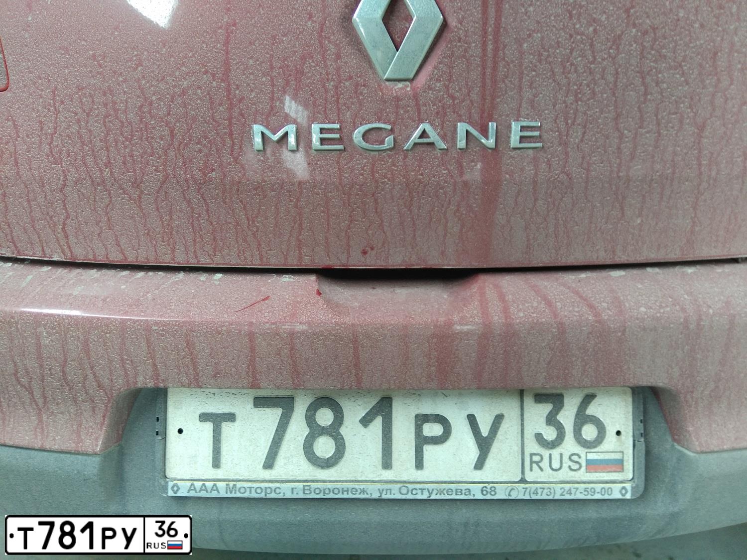 Фото автомобиля RENAULT MEGANE, 2012 — госномер Т781РУ36. Цвет: Красный