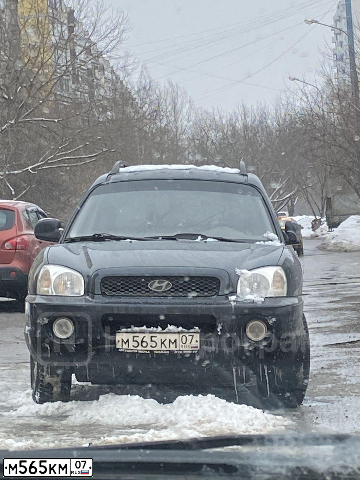 Фото автомобиля TAGAZ SANTA FE CLASSIC, 2008 — госномер М565КМ07. Цвет: ЧЕРНЫЙ