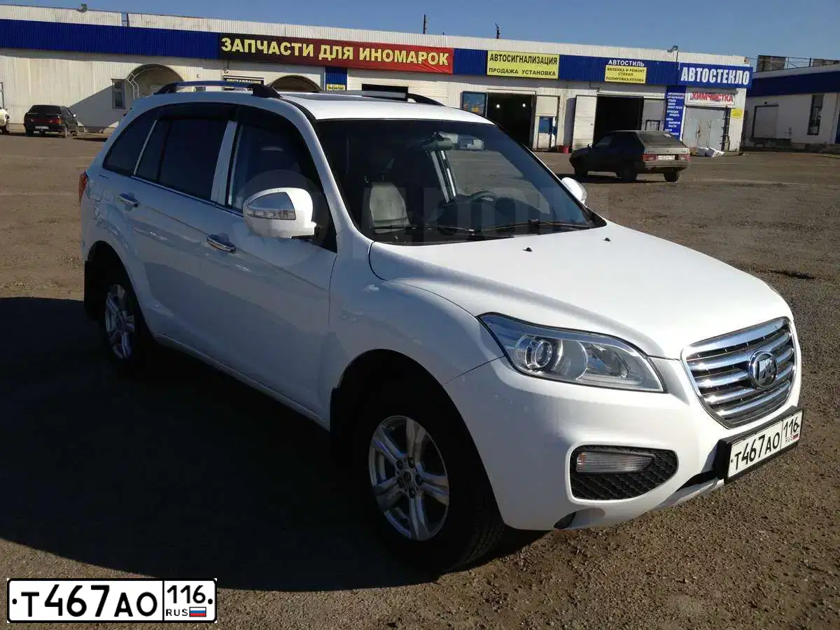 Фото автомобиля LIFAN X 60, 2013 — госномер Т467АО116. Цвет: Белый