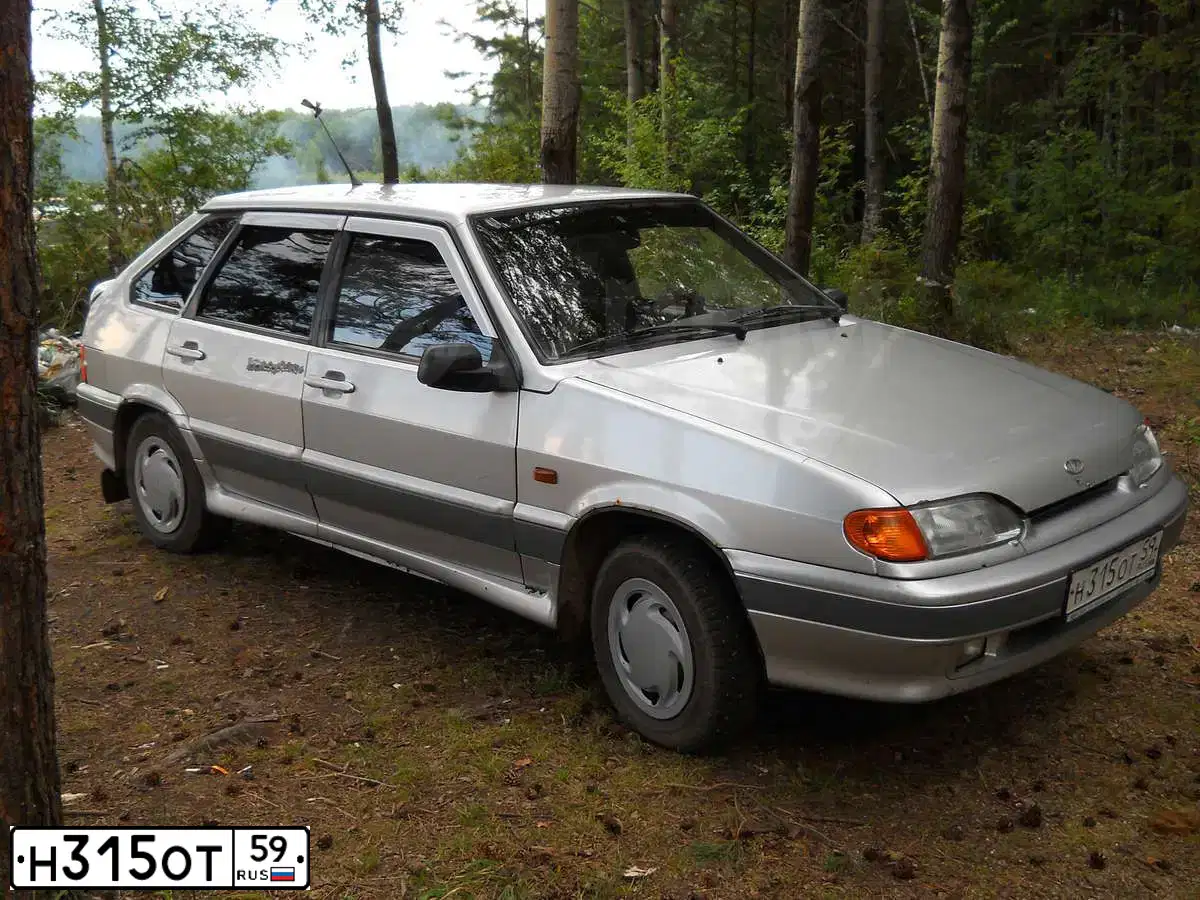 Фото автомобиля LADA 2114 SAMARA, 2004 — госномер Н315ОТ59. Цвет: СЕРЕБРИСТЫЙ