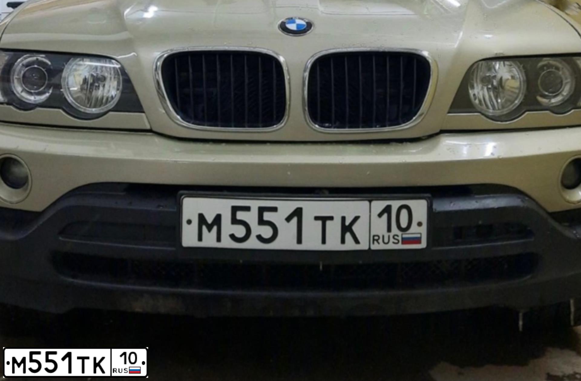 Фото автомобиля BMW X5, 2001 — госномер О797АМ10. Цвет: СВЕТЛО-ЗЕЛЕНЫЙ