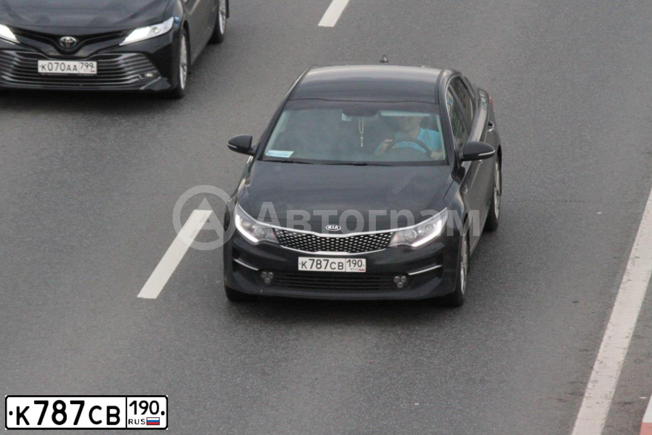 Фото автомобиля KIA OPTIMA, 2017 — госномер Т321ЕА550