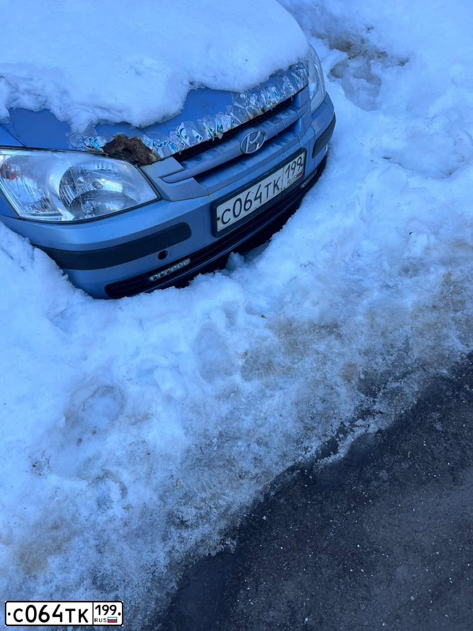 Фото автомобиля HYUNDAI GETZ, 2004 — госномер С064ТК199. Цвет: СИРЕНЕВЫЙ