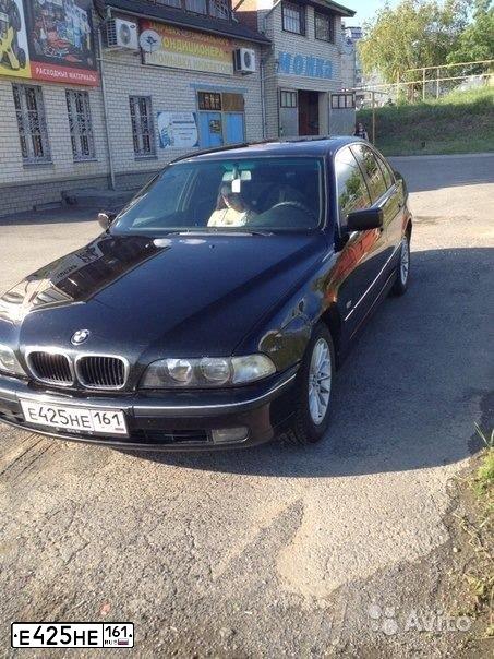 Фото автомобиля BMW SERIE 5, 1999 — госномер Е425НЕ161. Цвет: ЧЕРНЫЙ