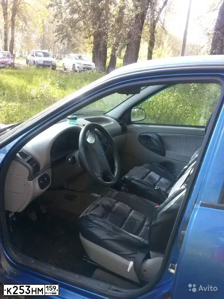 Фото автомобиля LADA 1118 KALINA, 2006 — госномер К253НМ159. Цвет: ЯРКО-СИНИЙ