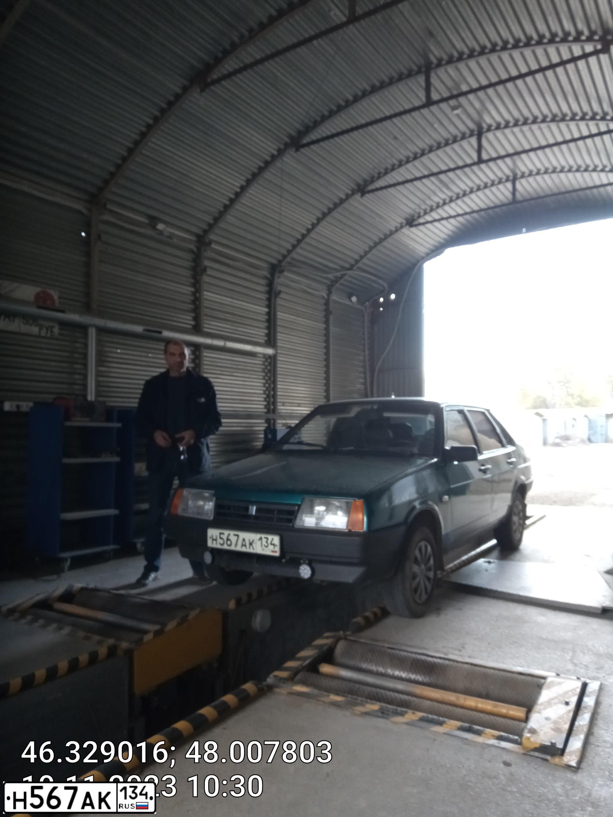 Фото автомобиля ВАЗ 21099, 1995 — госномер С817АР34. Цвет: ЗЕЛЕНЫЙ