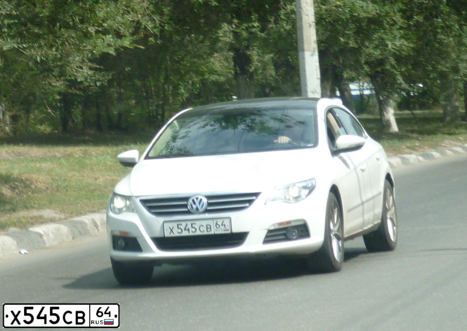 Фото автомобиля VOLKSWAGEN PASSAT, 2011 — госномер Т799ВУ58. Цвет: Белый