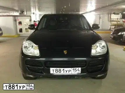 Фото автомобиля PORSCHE CAYENNE, 2006 — госномер Т881УР154. Цвет: ЧЕРНЫЙ