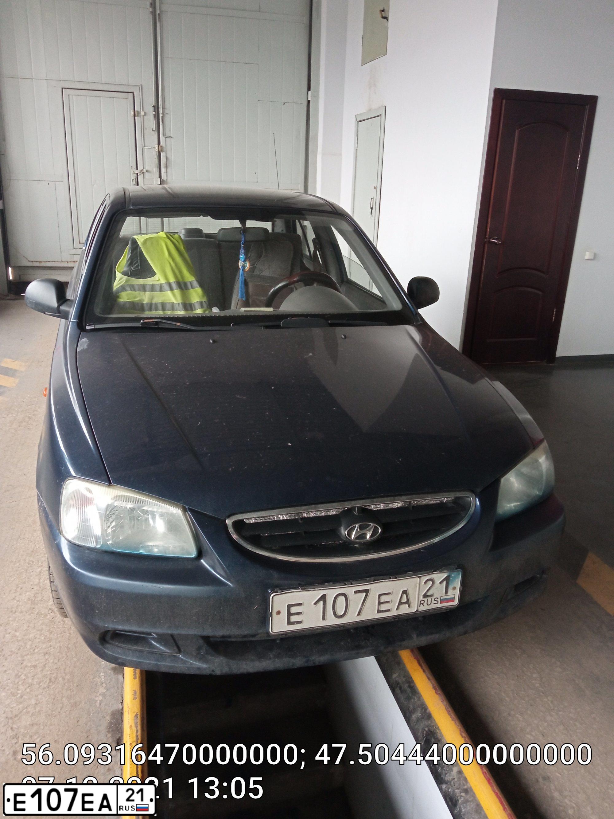 Фото автомобиля TAGAZ ACCENT, 2008 — госномер Е107ЕА21. Цвет: СИНИЙ