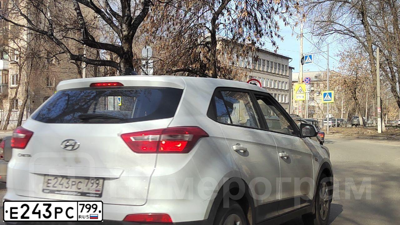 Фото автомобиля HYUNDAI CRETA, 2019 — госномер К194ТТ763. Цвет: Белый