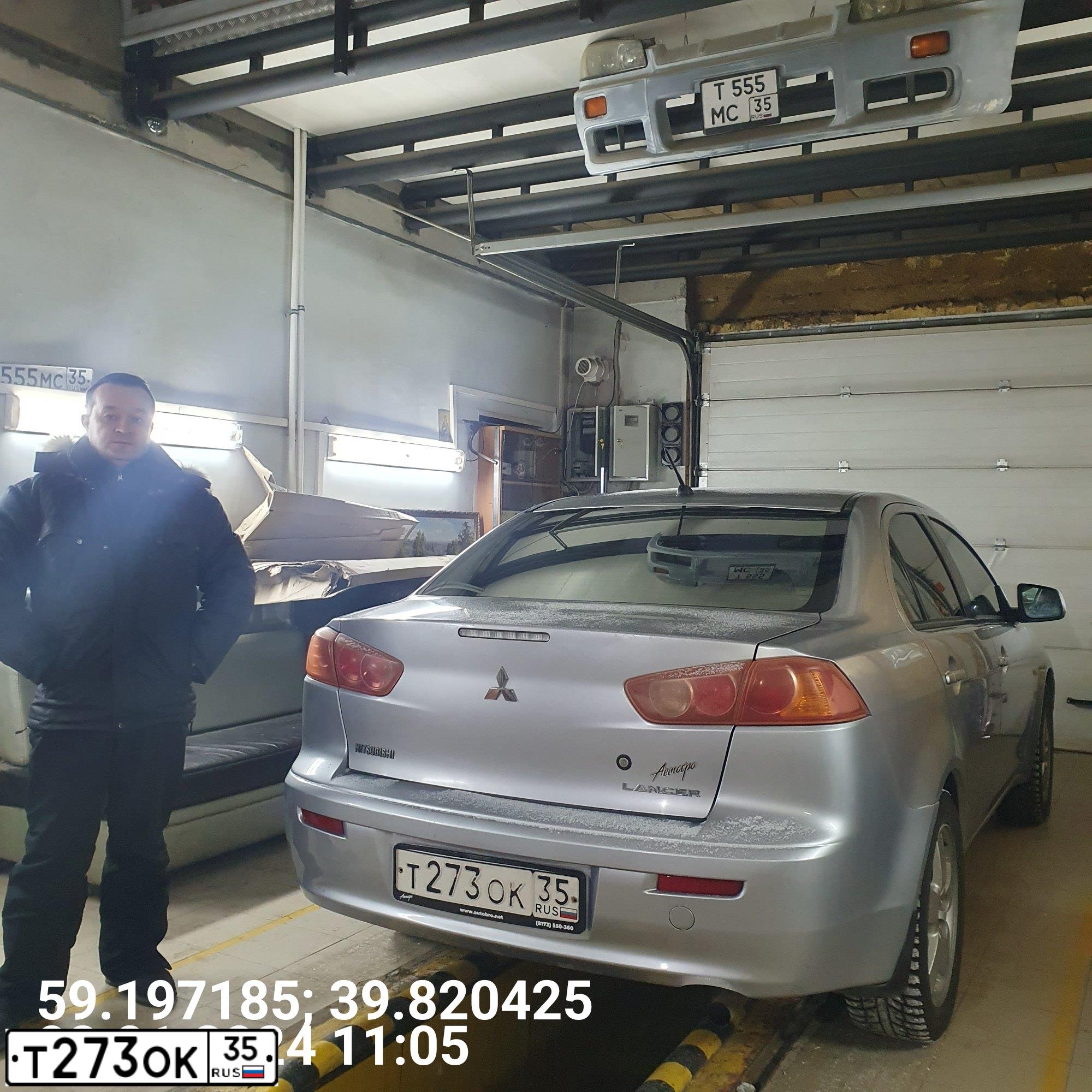 Фото автомобиля MITSUBISHI LANCER, 2007 — госномер М324КН35. Цвет: СЕРЕБРИСТЫЙ