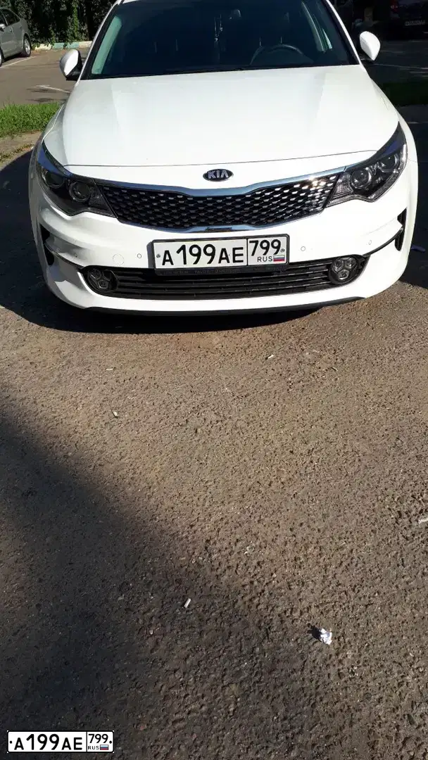 Фото автомобиля KIA MAGENTIS / OPTIMA, 2017 — госномер А199АЕ799. Цвет: Белый