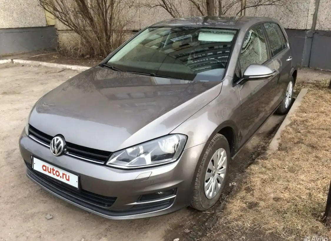 Фото автомобиля KIA RIO, 2013 — госномер С273МТ77. Цвет: БЕЛЫЙ