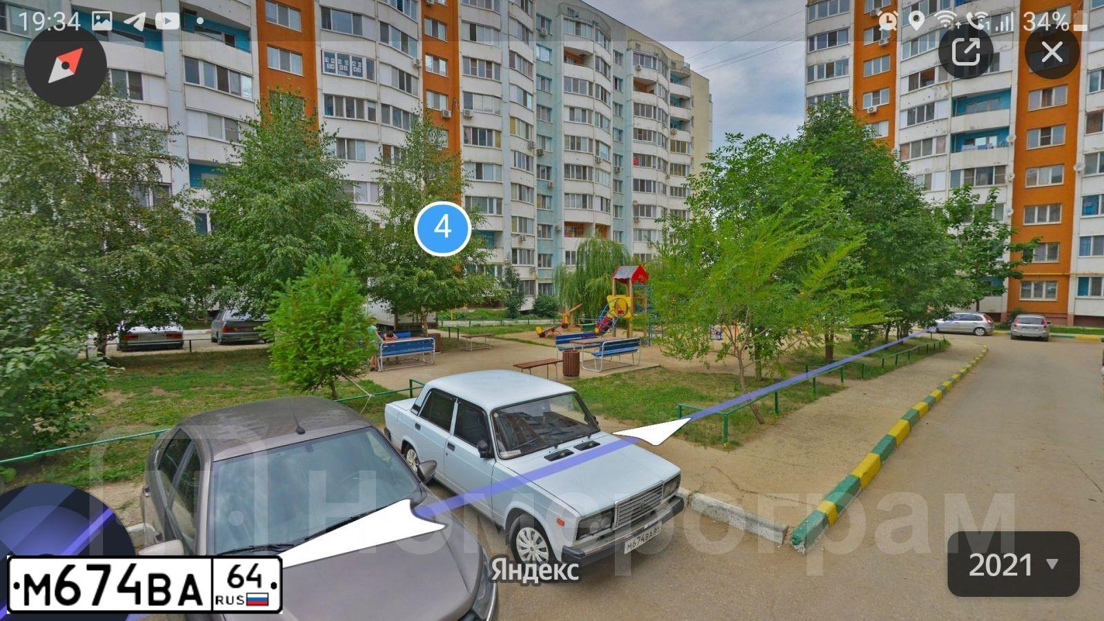 Фото автомобиля LADA 2107, 2005 — госномер М674ВА64. Цвет: ЯРКО БЕЛЫЙ