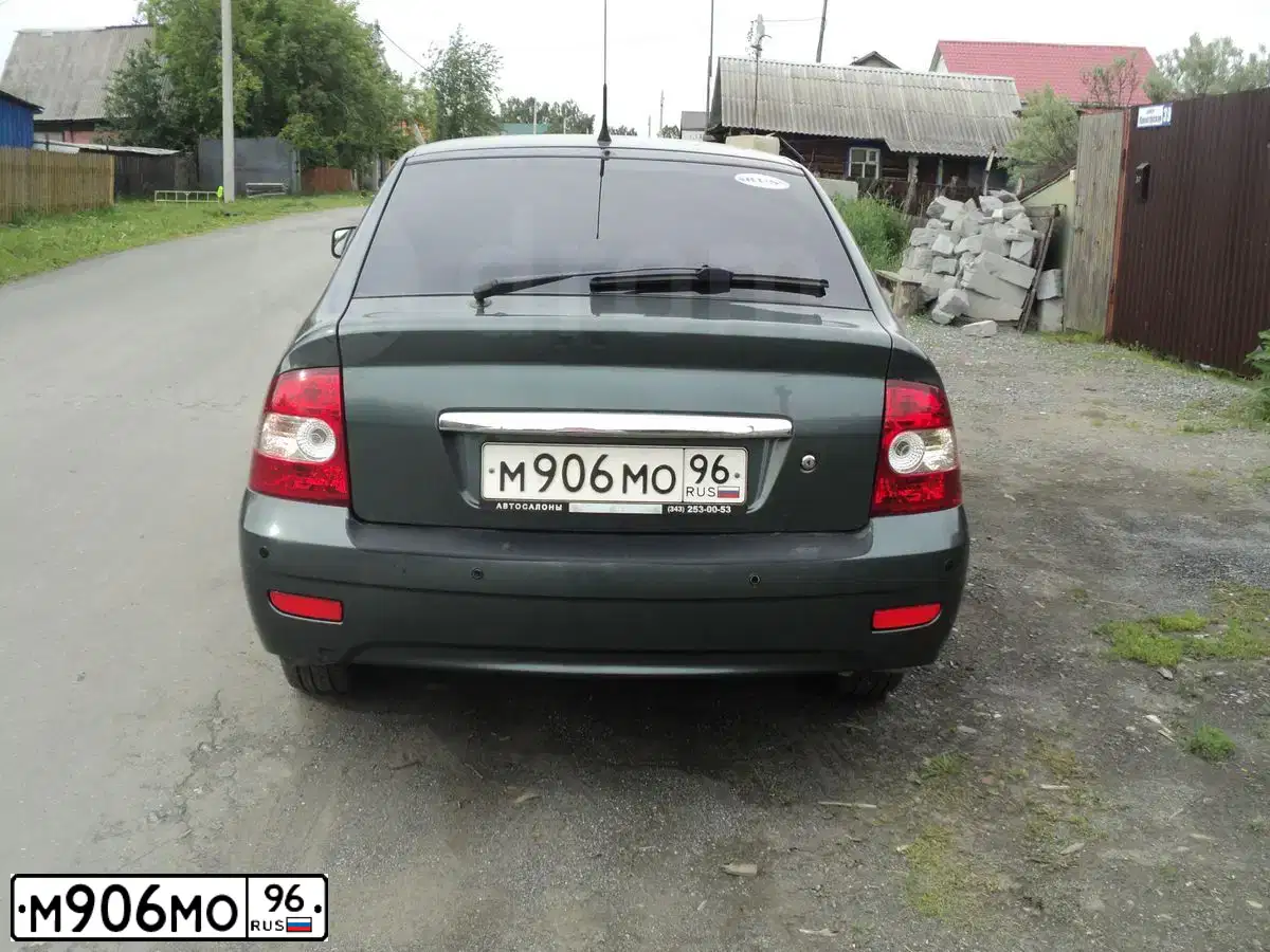 Фото автомобиля LADA 2172 PRIORA, 2008 — госномер М906МО96. Цвет: сине-зеленый