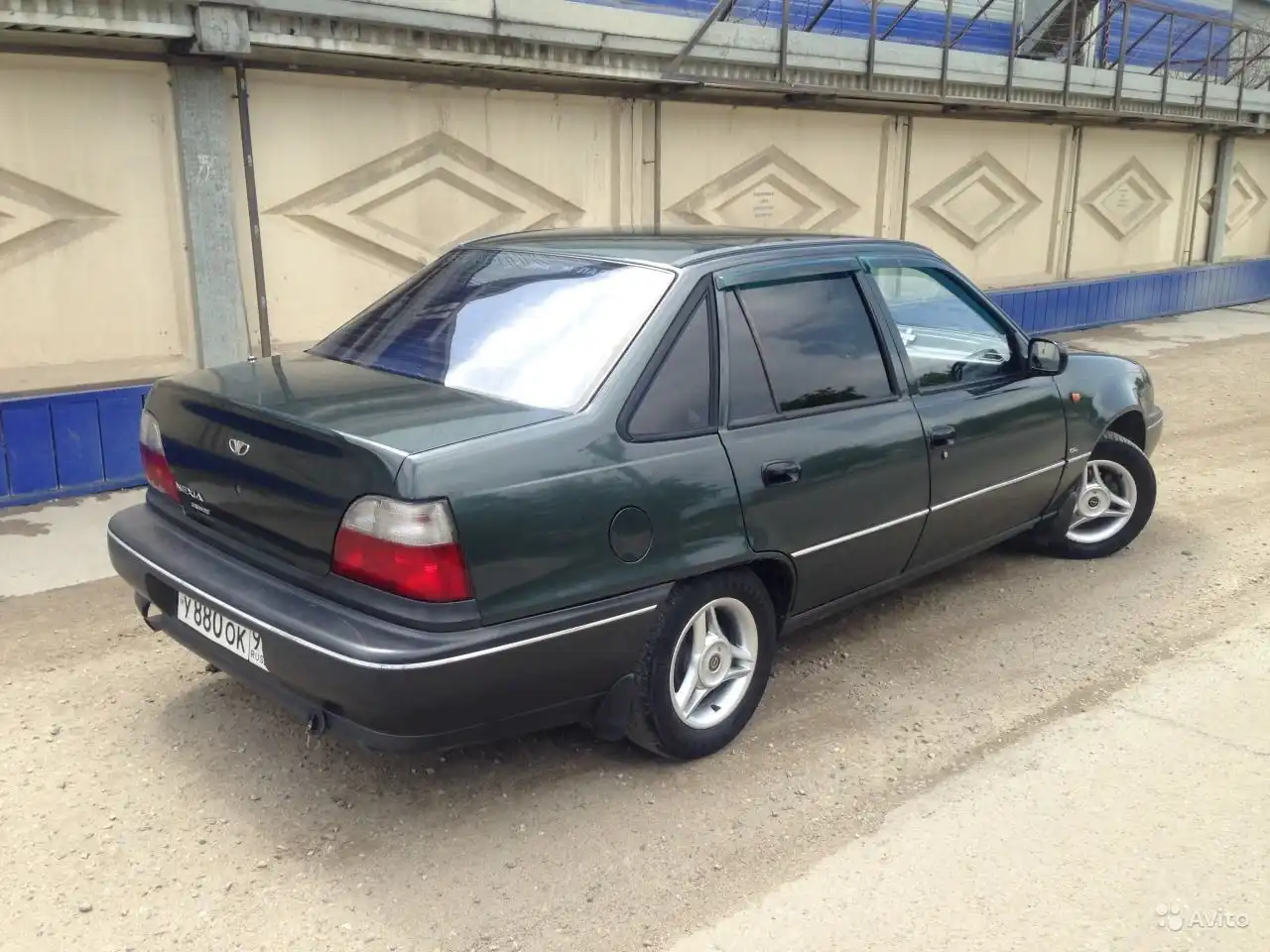 Фото автомобиля LADA 2106, 2004 — госномер У882ОК97. Цвет: Красный