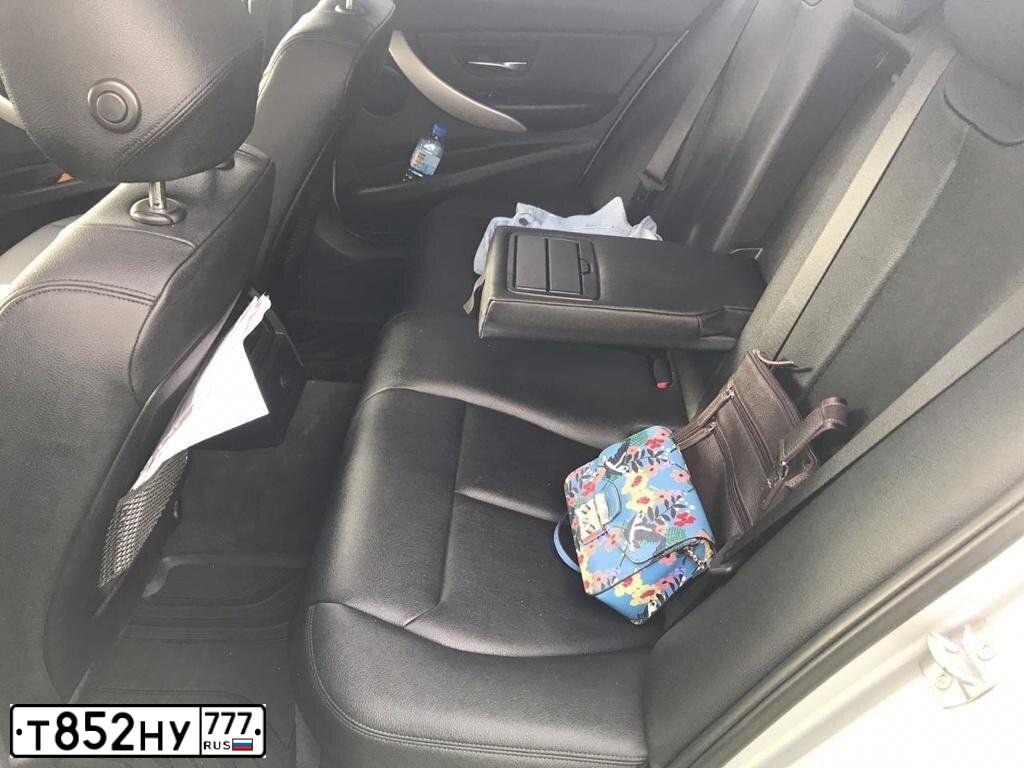 Фото автомобиля BMW SERIE 3, 2014 — госномер О398АС790. Цвет: Серебристый