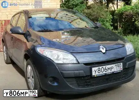 Фото автомобиля RENAULT MEGANE, 2010 — госномер О360НТ40. Цвет: ТЕМНО-СЕРЫЙ