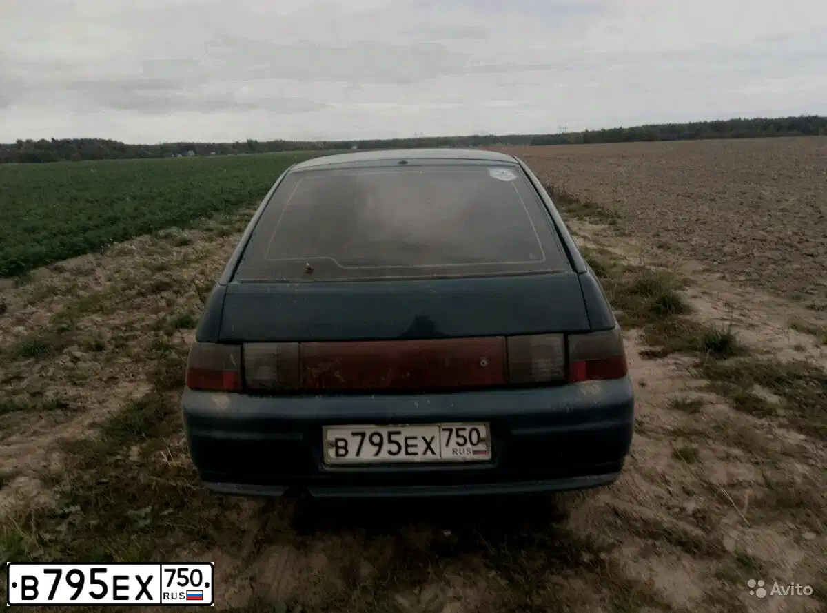 Фото автомобиля LADA 2112, 2001 — госномер В795ЕХ750. Цвет: СИНИЙ ЯРКИЙ