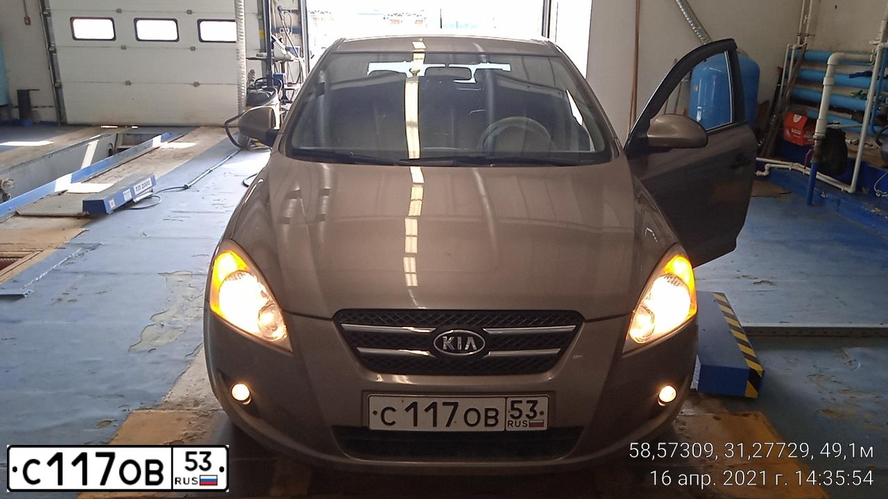 Фото автомобиля KIA CEED, 2007 — госномер К640ХУ147