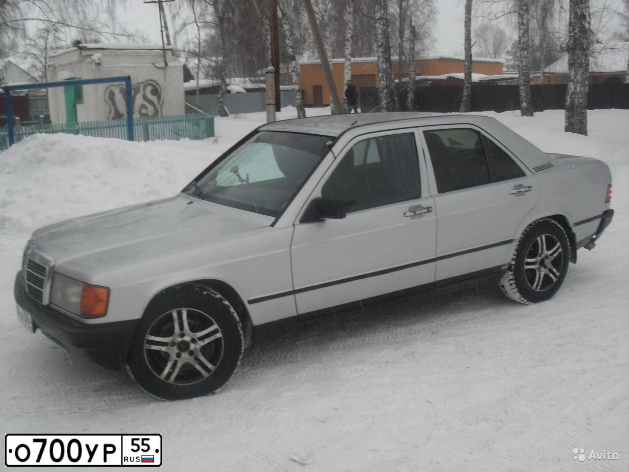Фото автомобиля MERCEDES C-KLASSE, 1984 — госномер О700УР55. Цвет: СЕРЕБРИСТЫЙ