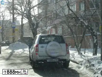 Фото автомобиля SUZUKI /GRAND/ VITARA, 2008 — госномер Е952ОС126. Цвет: СЕРЕБРИСТЫЙ