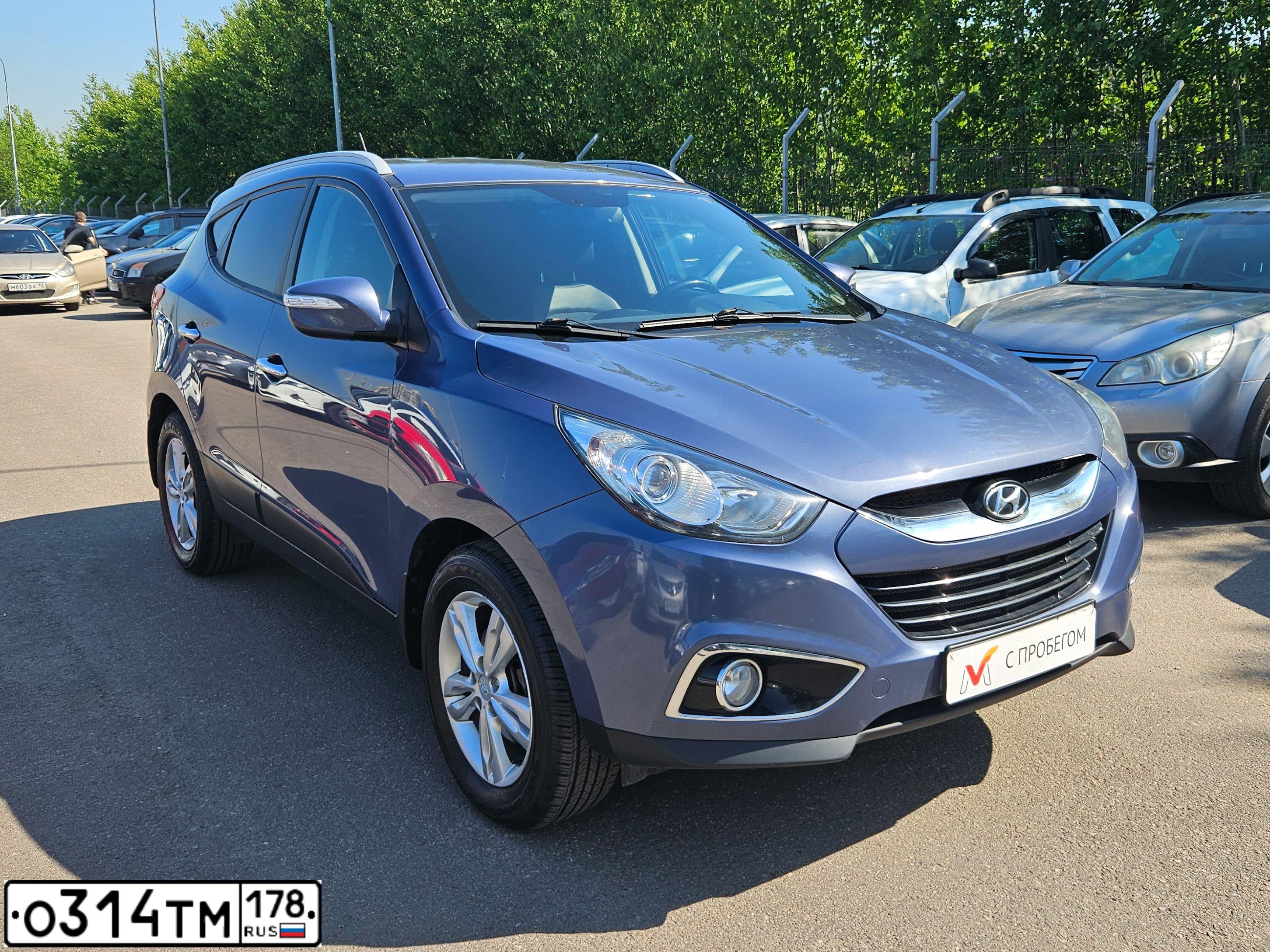 Фото автомобиля HYUNDAI IX35, 2013 — госномер О314ТМ178. Цвет: синий