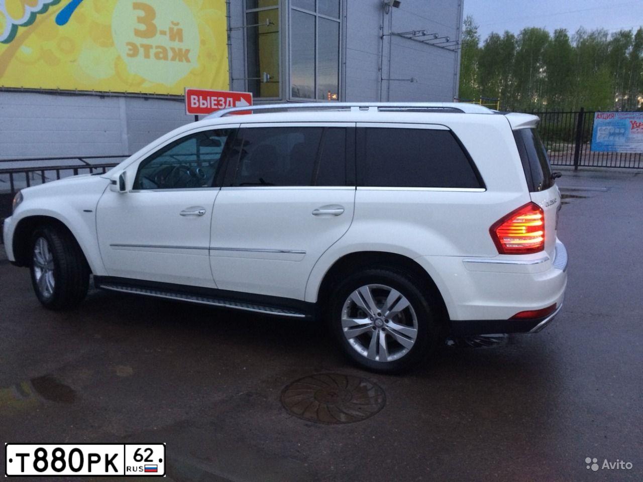 Фото автомобиля MERCEDES GL-KLASSE, 2012 — госномер Е672ЕВ136. Цвет: Белый
