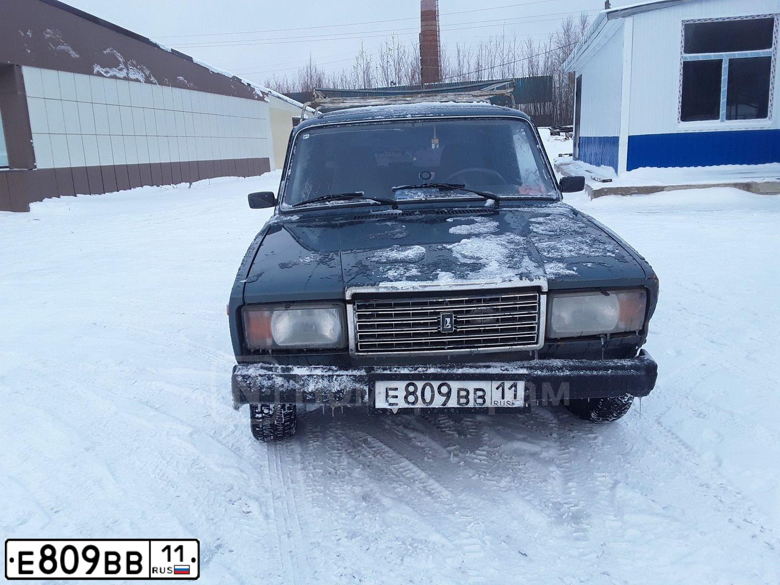 Фото автомобиля LADA 2107 LADA, 2010 — госномер Е809ВВ11. Цвет: СЕРО-СИНЕ-ЗЕЛЕНЫЙ