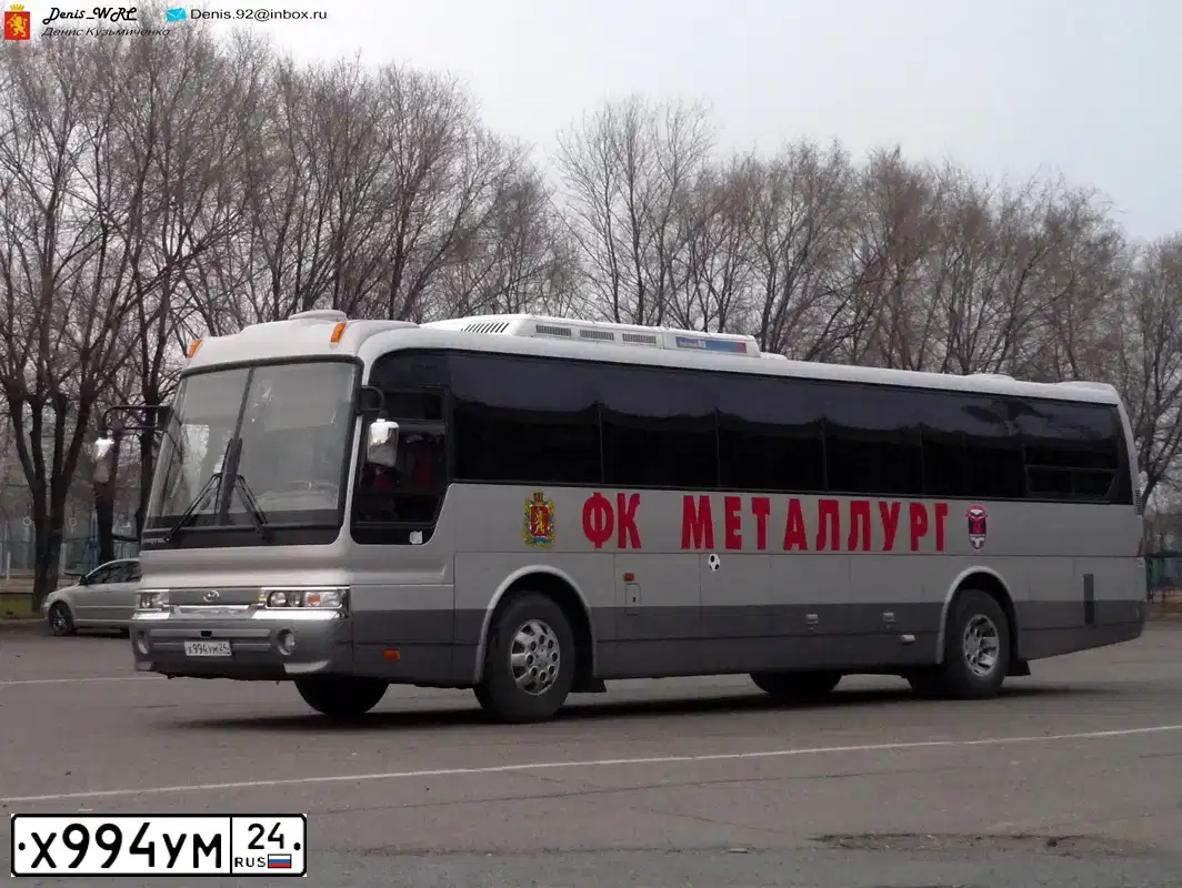Фото автомобиля HYUNDAI AERO, 2005 — госномер С373ТТ38. Цвет: ТЕМНО СИНИЙ