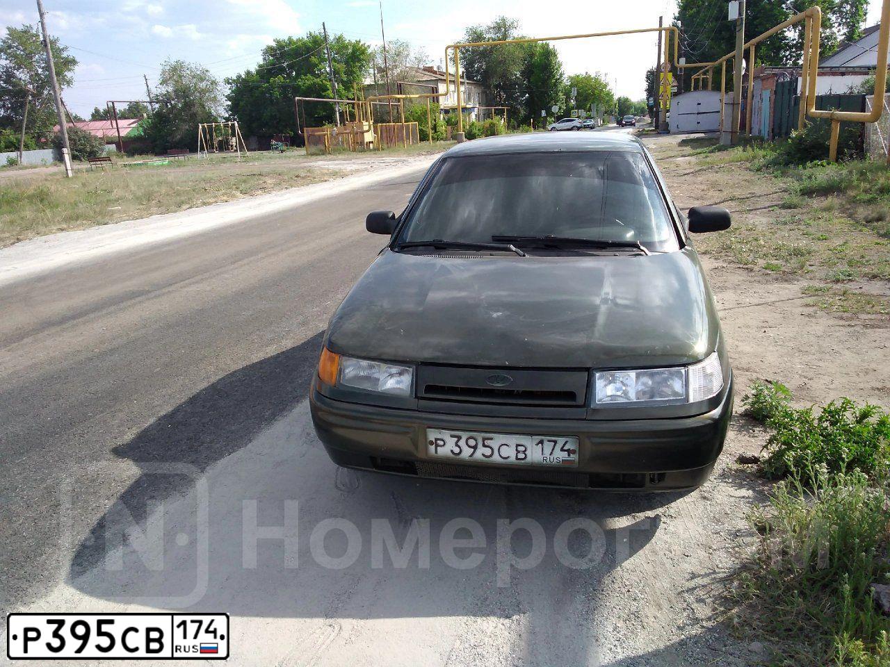 Фото автомобиля LADA 2110, 2006 — госномер Р395СВ174. Цвет: ТЕМНО-ЗЕЛЕНЫЙ