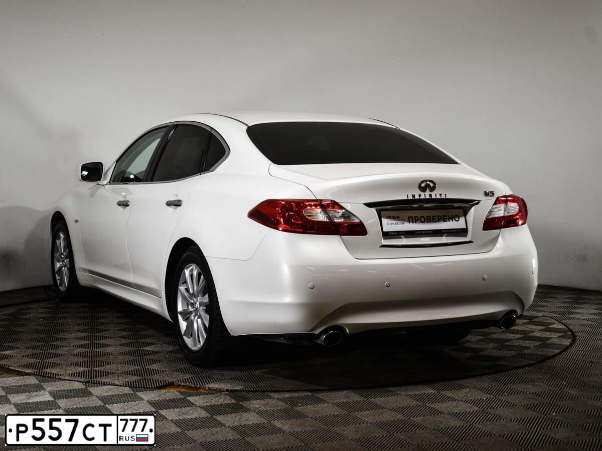 Фото автомобиля INFINITI M25, 2011 — госномер А664СМ797. Цвет: Белый