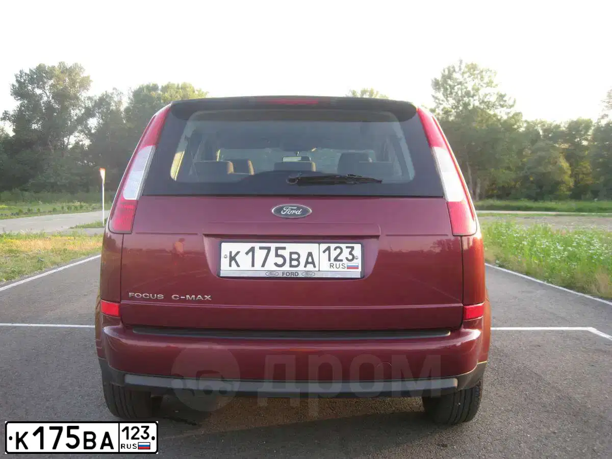 Фото автомобиля FORD FOCUS C-MAX, 2005 — госномер К175ВА123. Цвет: ТЕМНО-КРАСНЫЙ