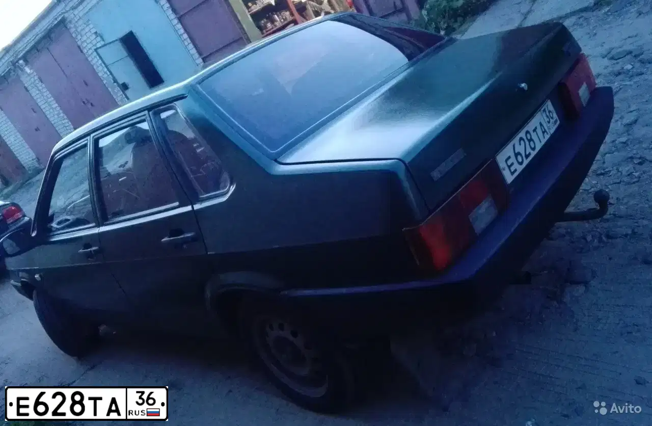 Фото автомобиля LADA 2109 SAMARA, 2001 — госномер Х662ВЕ136. Цвет: ЗЕЛЕНЫЙ