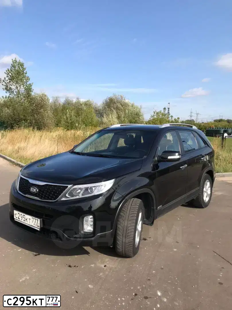 Фото автомобиля KIA SORENTO, 2014 — госномер М308КЕ761. Цвет: ЧЕРНЫЙ