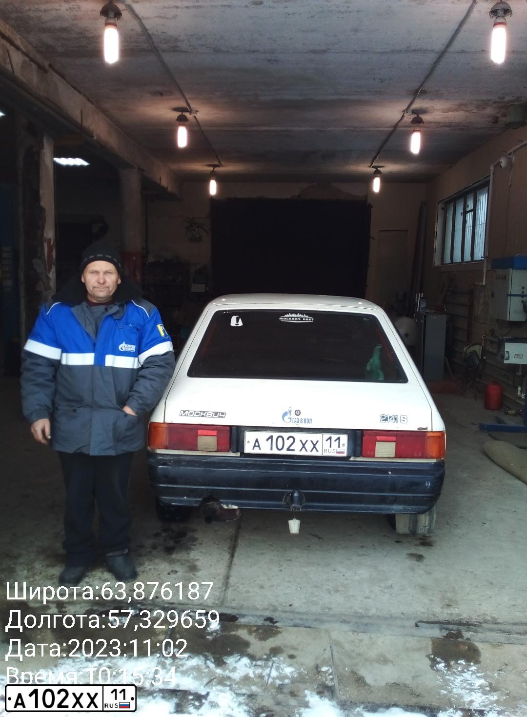 Фото автомобиля MOSKVICH 2141, 1997 — госномер Е334МА11