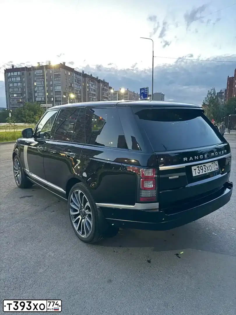 Фото автомобиля LANDROVER RANGE ROVER, 2013. Цвет: ЧЕРНЫЙ