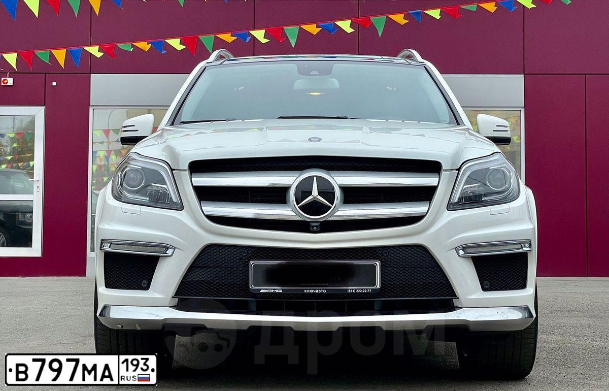 Фото автомобиля MERCEDES M-KLASSE, 2008 — госномер О003МТ777. Цвет: Белый
