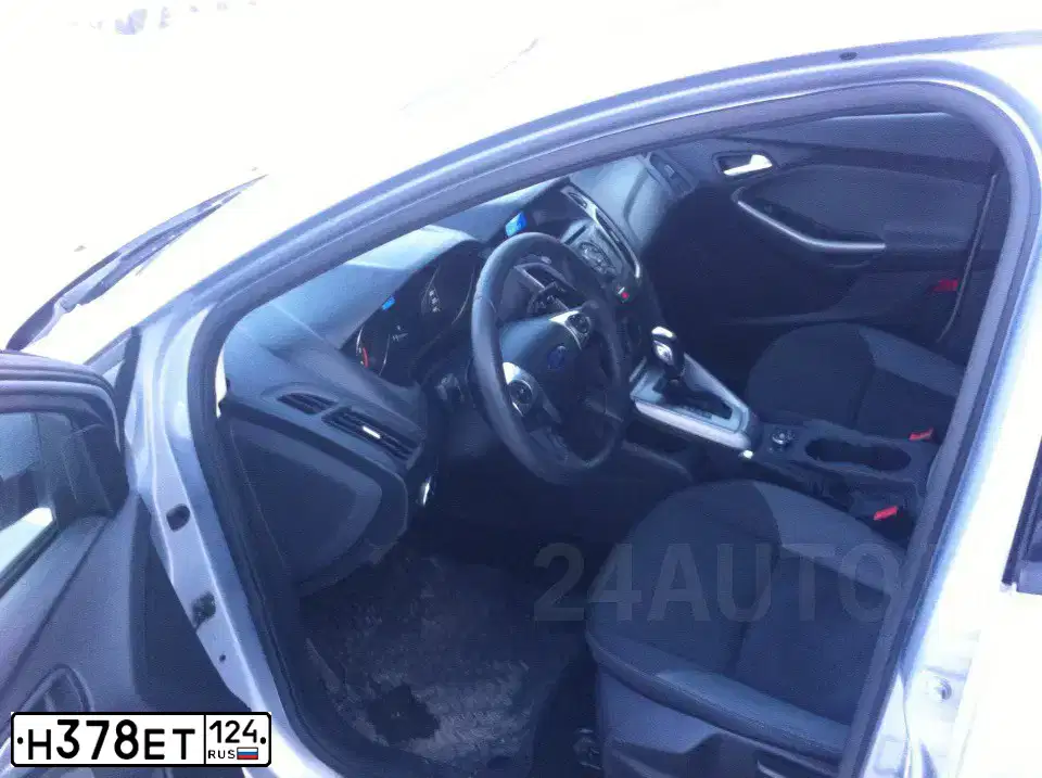 Фото автомобиля FORD FOCUS, 2012 — госномер Н378ЕТ124. Цвет: СЕРО-ГОЛУБОЙ