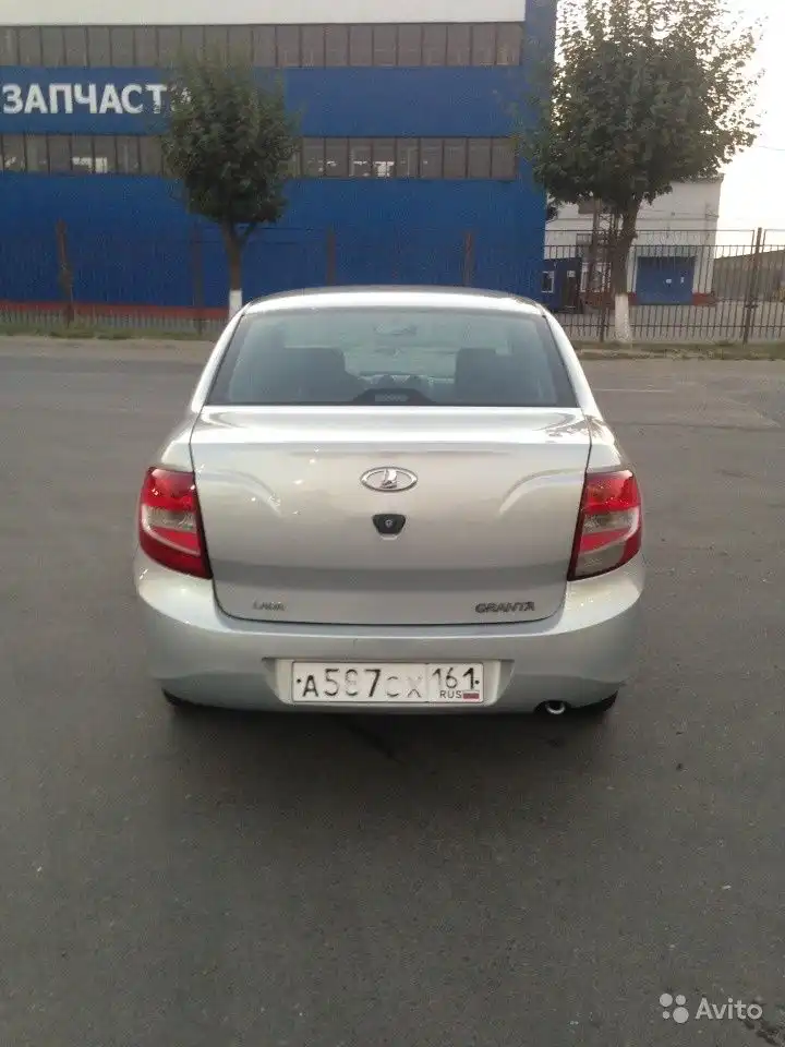 Фото автомобиля LADA 2190 GRANTA, 2013 — госномер В029ВК09. Цвет: Серебристый