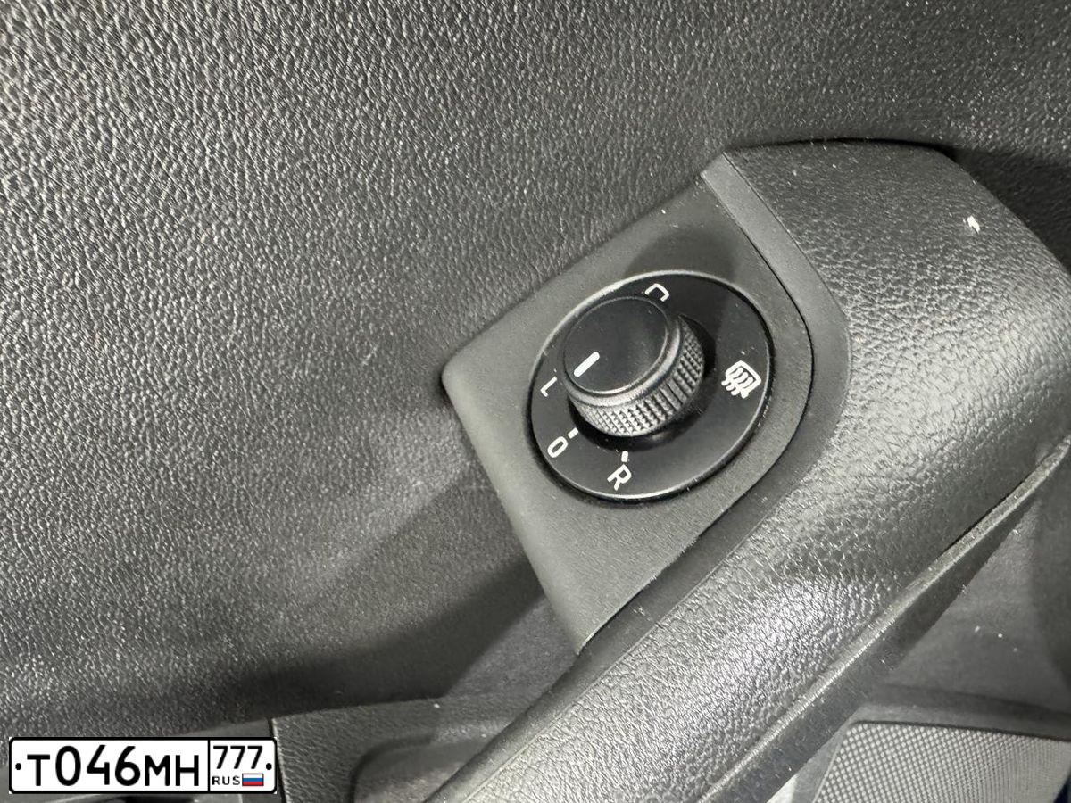 Фото автомобиля SKODA OCTAVIA, 2014 — госномер У757ОВ71. Цвет: СИНИЙ ТЕМНЫЙ