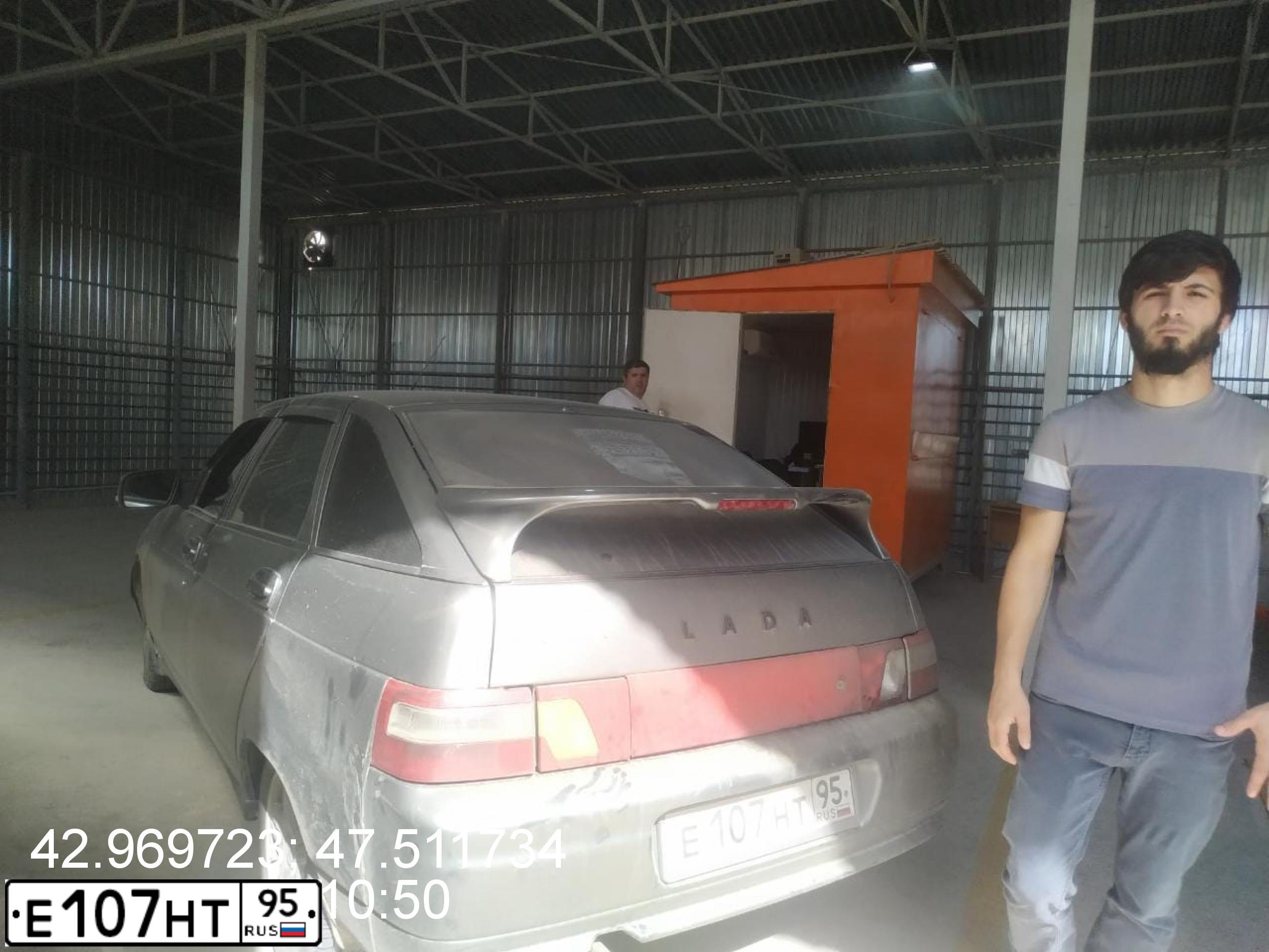 Фото автомобиля LADA 2112 LADA, 2007 — госномер Т748СН05