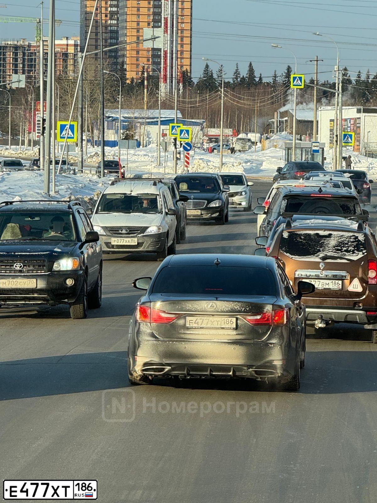 Фото автомобиля LEXUS S GS, 2012 — госномер А002ВЕ196. Цвет: ЧЕРНЫЙ